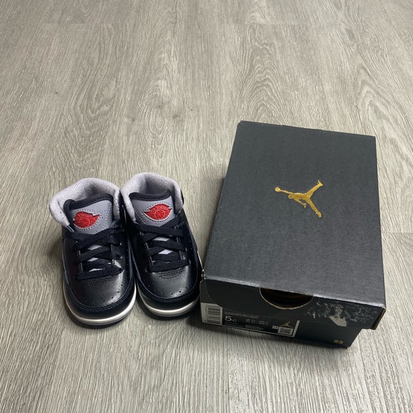 jordan shoes retro 2